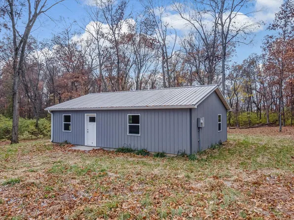 165 Doza Creek Rd, Marissa, IL 62257