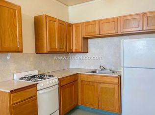 8715 N Lombard St #3, Portland, OR 97203