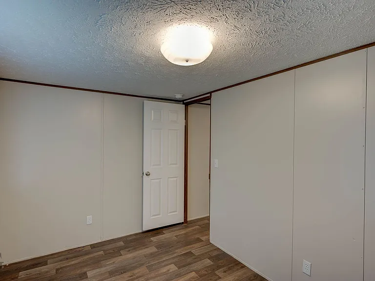Hillside Mobile Home Park — Photo 18