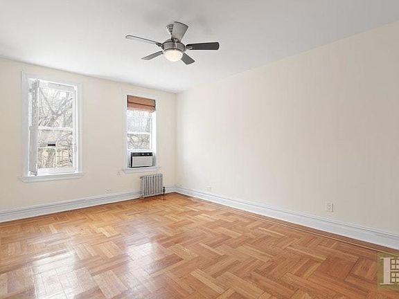 4th image of 811 Walton Ave APT D8