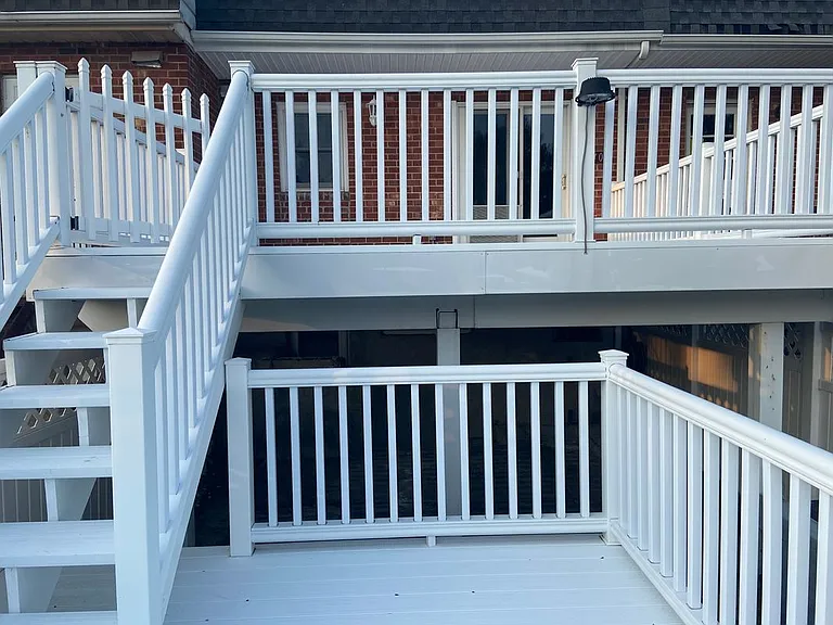 640 Kingston Rd — Photo 22