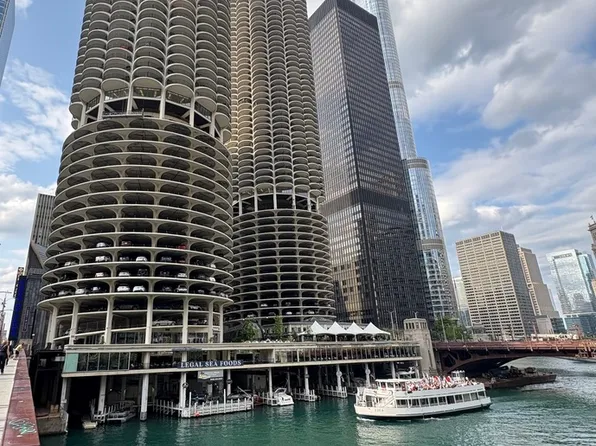 300 N State St APT 5011, Chicago, IL 60654