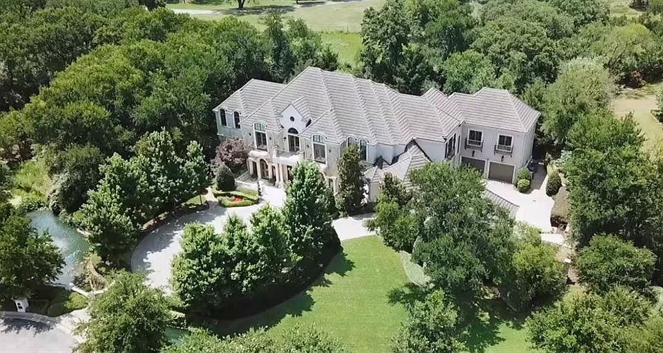 1st image of 7913 Blenheim Pl