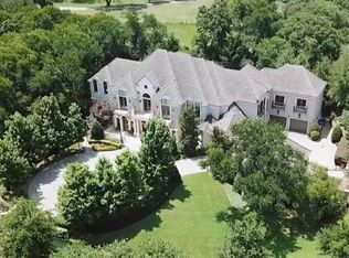 7913 Blenheim Pl, Fort Worth, TX 76120