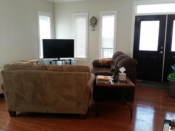 5th image of 9 Oakhurst Ave Unit 9A