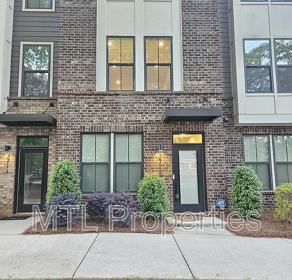 3712 Ellington St #1 — Photo 1