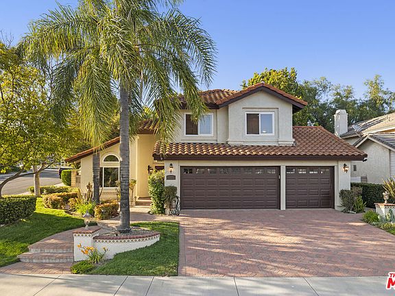 3rd image of 2233 Country Park Ct