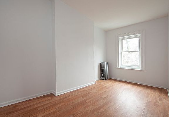 4th image of 710A Jefferson Ave Floor 3