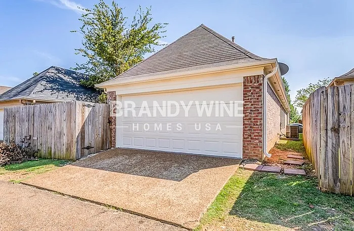10242 Evening Hill Dr — Photo 28