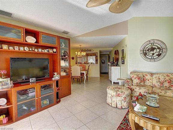 2nd image of 1070 Woodshire Ln APT E301