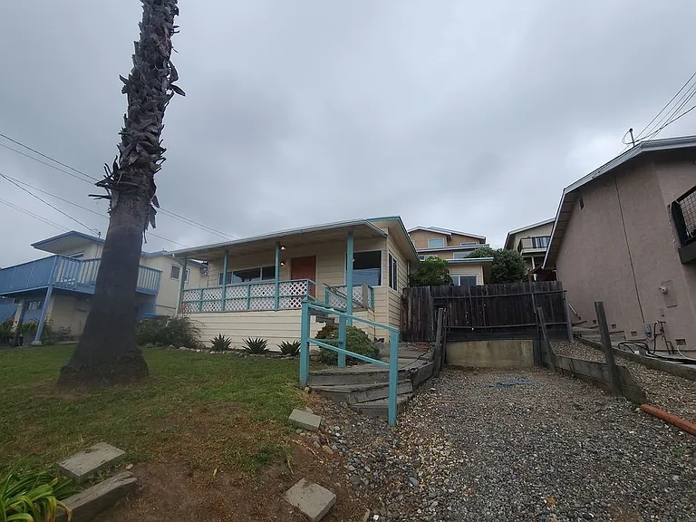 2636 Ironwood Ave — Photo 68