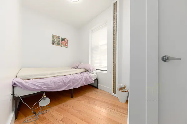 Rented by The Syper Group | media 9