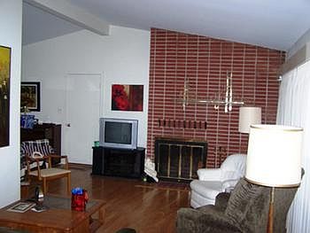 2nd image of 8105 Winchester Ct