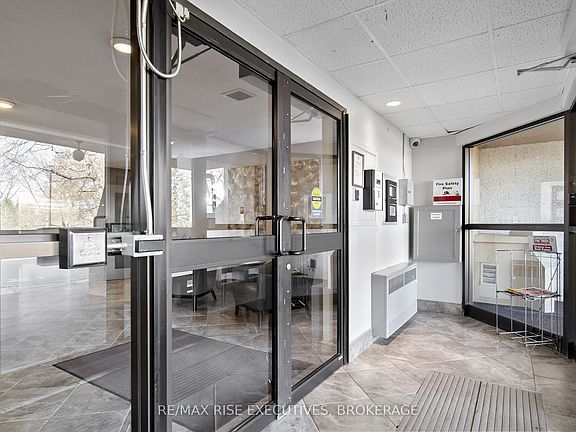 4th image of 66 Greenview Dr #710