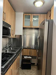 Rented by New York Cosmopolitan Realty