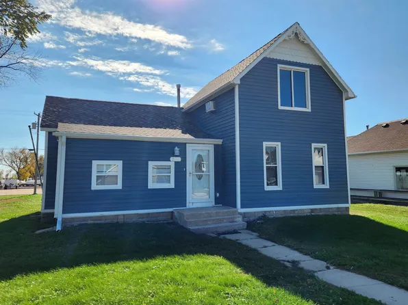 209 Willard Ave, Genoa, NE 68640