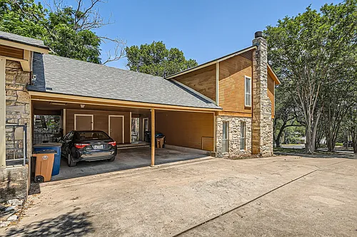 1611 Cinnamon Path Photo 1