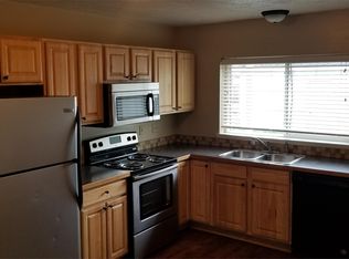 109 7th St APT B, Belgrade, MT 59714