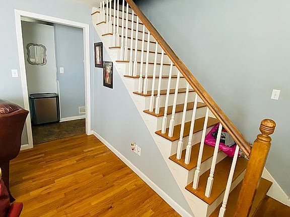 Hardwood Stairway 