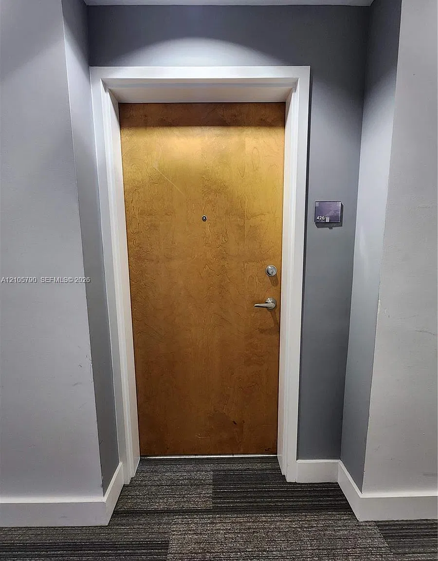 Edge Condo — Photo 1