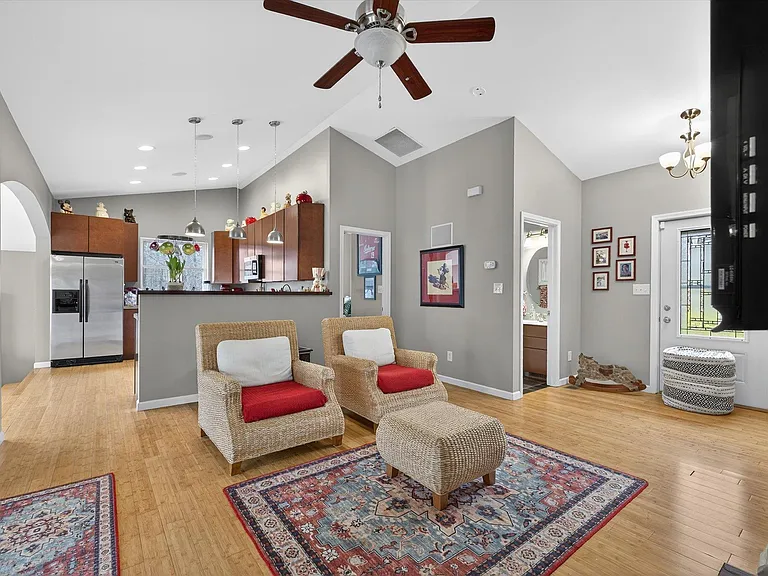5304 E State Road 46 — Photo 10