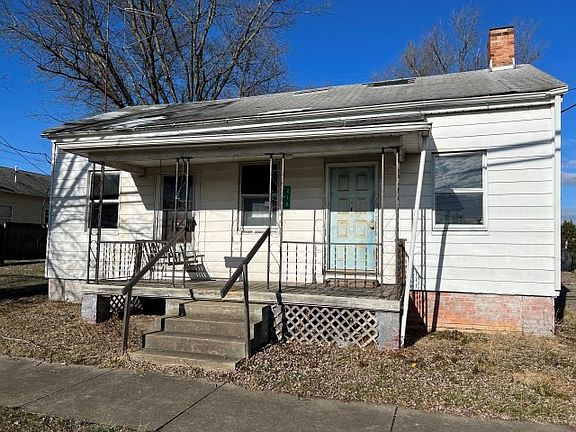 2nd image of 216 W Main St