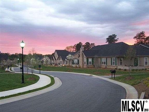 3rd image of 801B Wynnshire Dr #9B