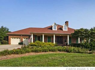 8324 Azalea Rd, Sherrills Ford, NC 28673