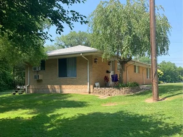 307 Dodge St, Swanton, OH