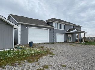 2090 SE Pennsylvania Ln, Lathrop, MO 64465