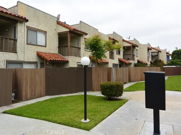 13191 Newland St APT 2, Garden Grove, CA 92844