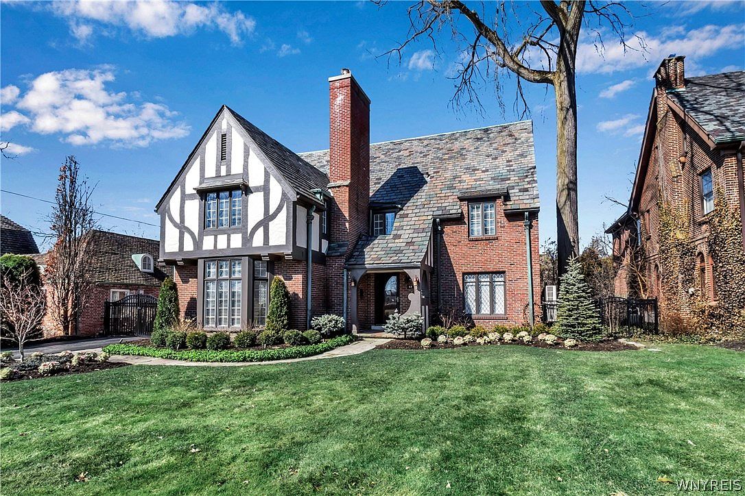 45 Nottingham Ter, Buffalo, NY 14216 Zillow