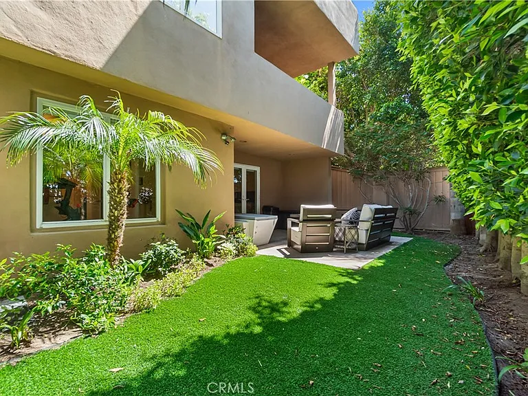 709 N Lucia Ave #B — Photo 33