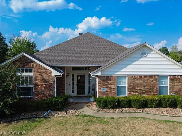 402 Mountain Edge, Van Buren, AR 72956