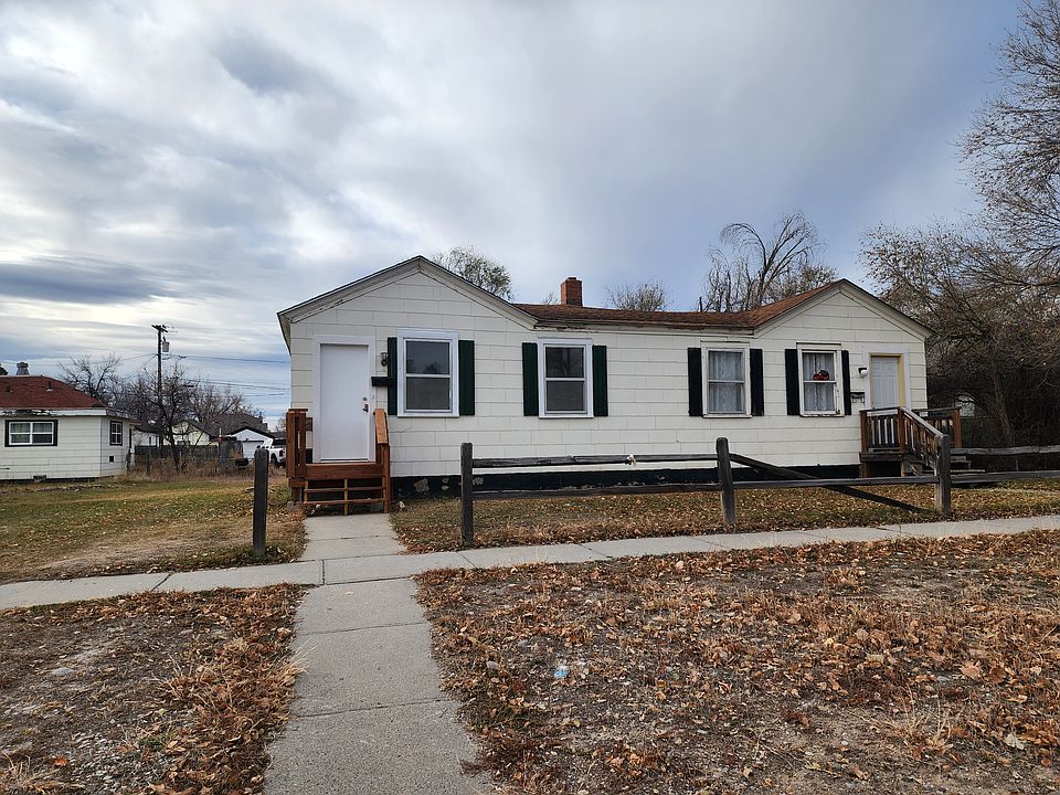1st image of 217 E Jefferson Ave
