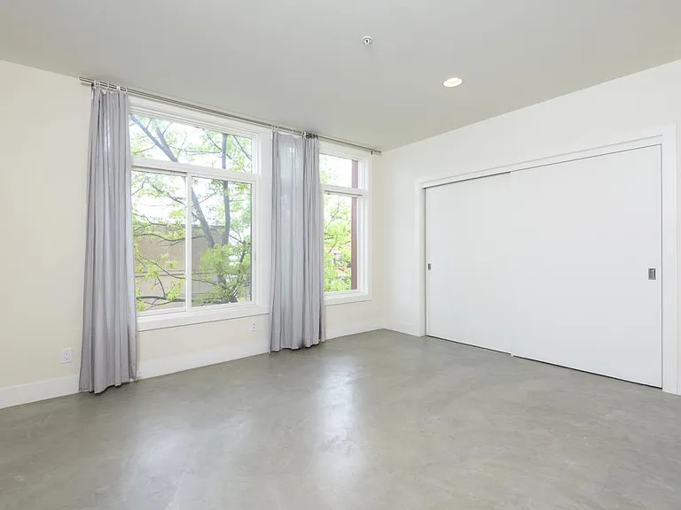 J. Grant Apartments — Photo 18