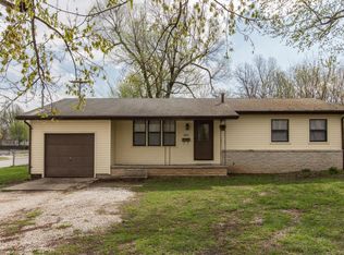1402 S Oak Grove Ave, Springfield, MO 65804