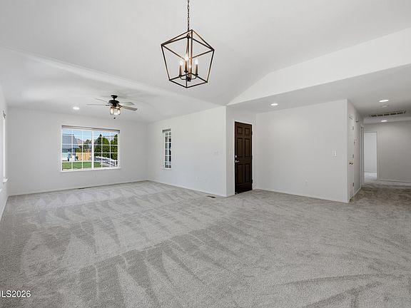 4th image of 2328 Soar Dr