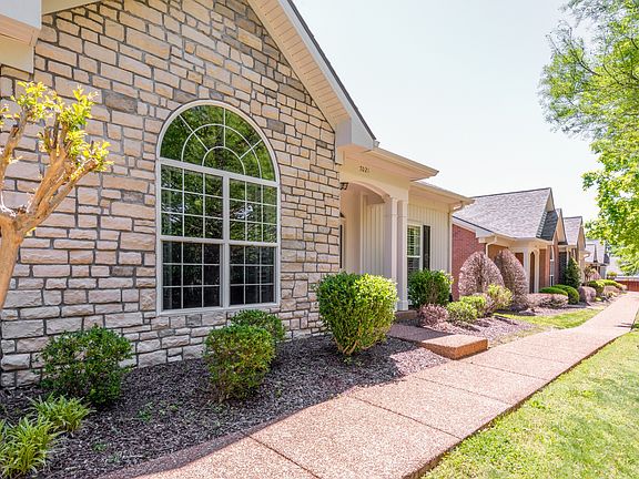 2nd image of 7021 Sunrise Cir