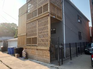 2643 W Armitage Ave #3, Chicago, IL 60647