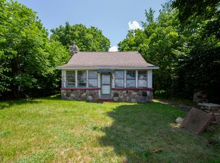 507 S Broadway St, Cassopolis, MI 49031