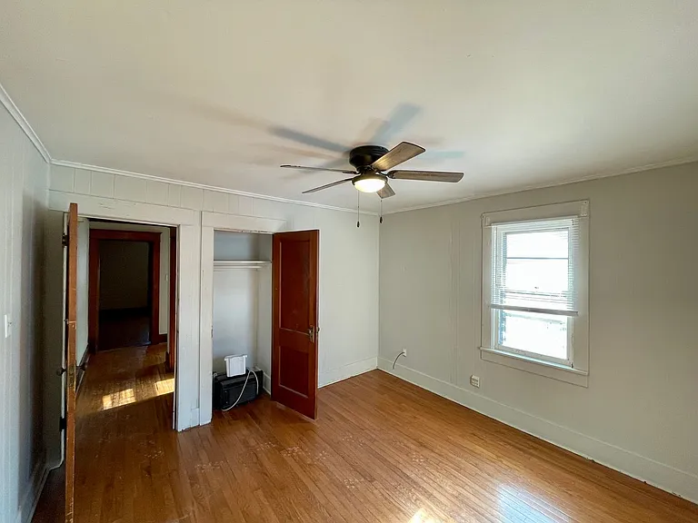 1501 S Spring St — Photo 16