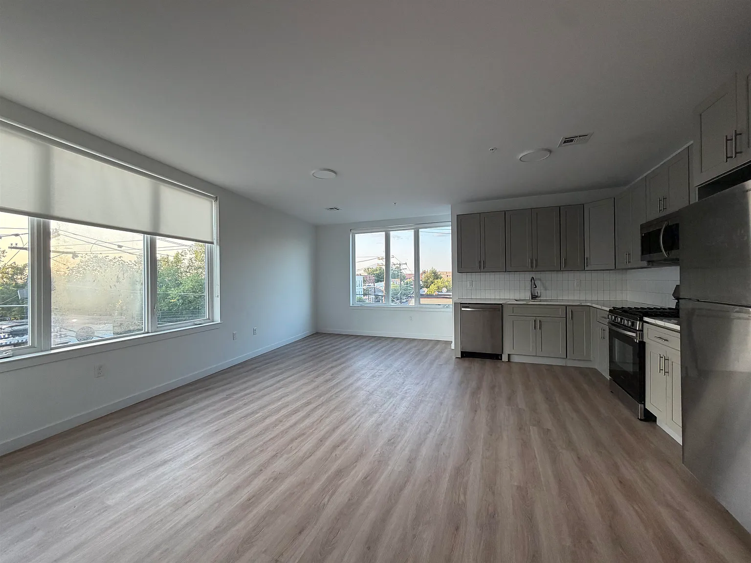 1 bed, 1.0 bath, 800 sqft, $2,200 — Photo 4
