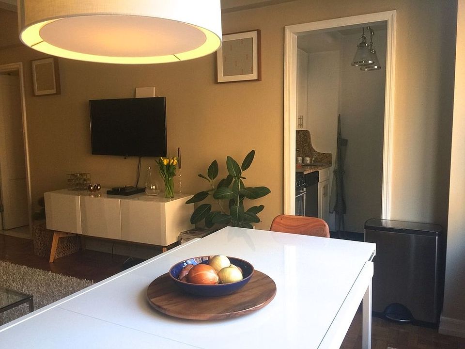 1st image of 30 E 37th St APT 10G