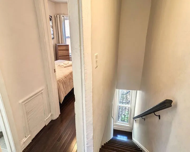 935 8th St NE — Photo 15