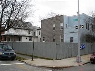 2nd image of 1731 Benson Ave