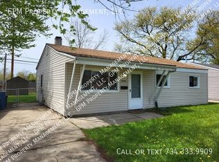 2036 Alberta St, Westland, MI 48186