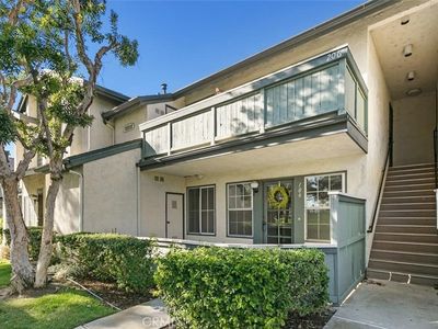 18242 Parkview Ln APT 106, Huntington Beach, CA, 92648