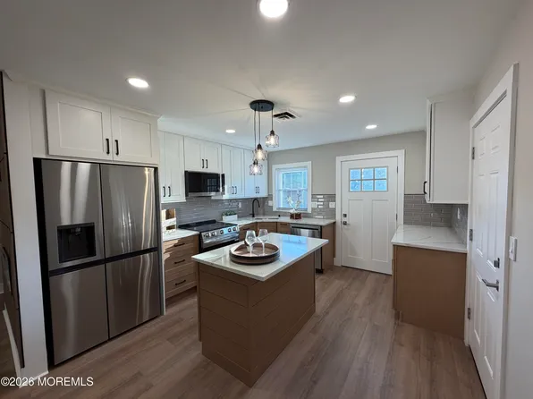 337c Canterbury Court, Lakewood, NJ 08701