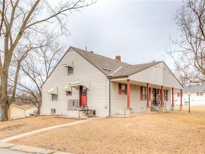 7844 N Main St, Kansas City, MO, 64118